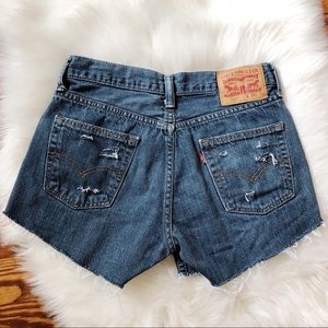 Levi's Shorts - Levi's 514 Distressed & Destroyed Frayed Shorts Levi's Shorts - Levi's 514 Distressed & Destroyed Frayed Shorts